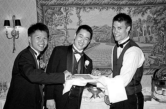 Tony_Ben_Bryan_eating