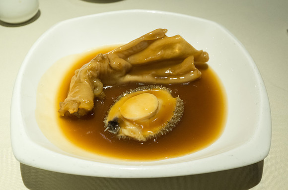 Che's Cantonese Restaurant